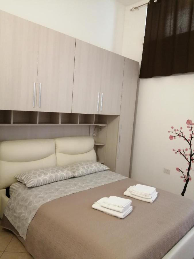 Casa Vacanze Il Quadrifoglio Noto Exteriör bild